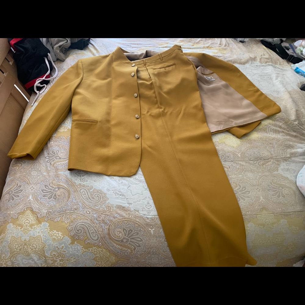 Mans suit set